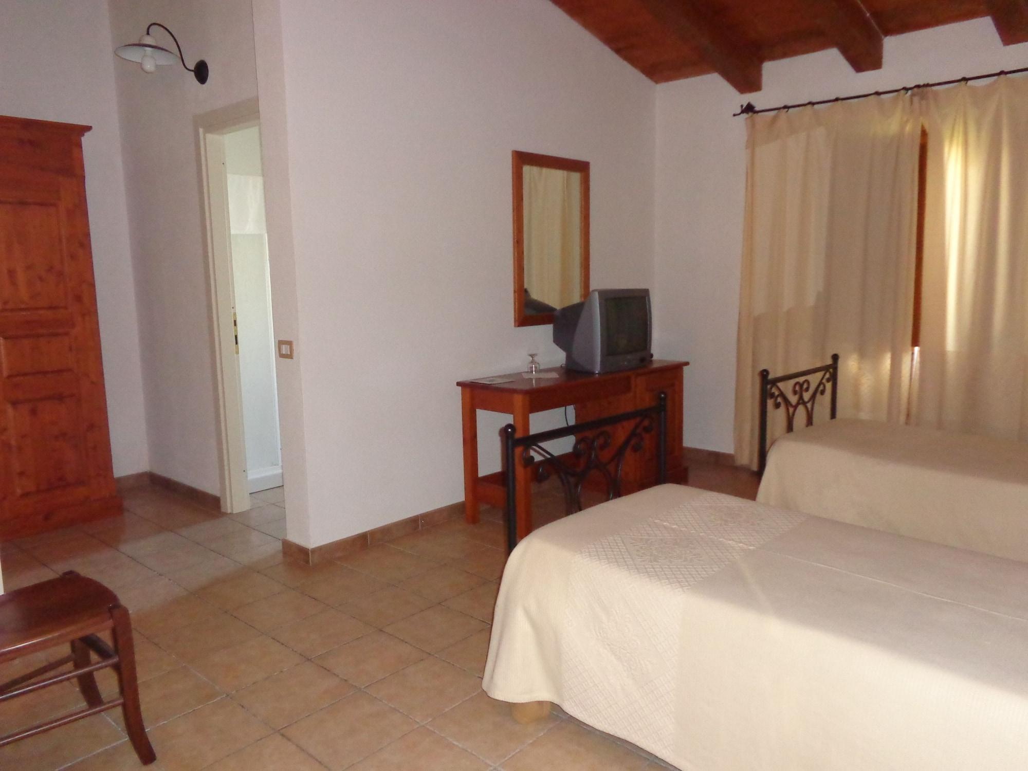 Su Baione Hotel Abbasanta