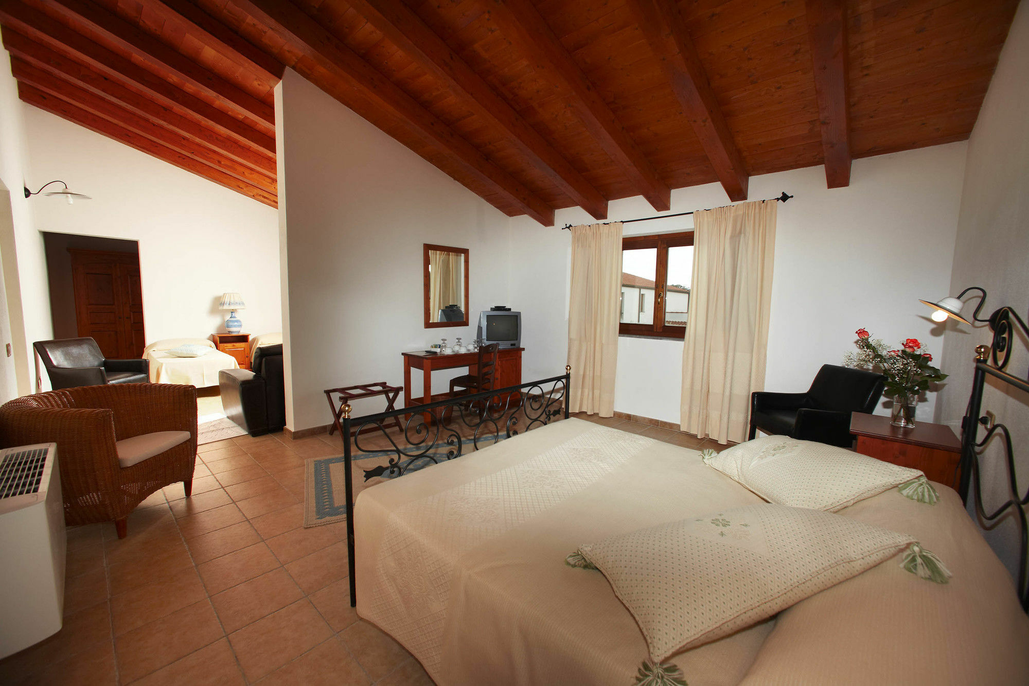 Su Baione Hotel 3*